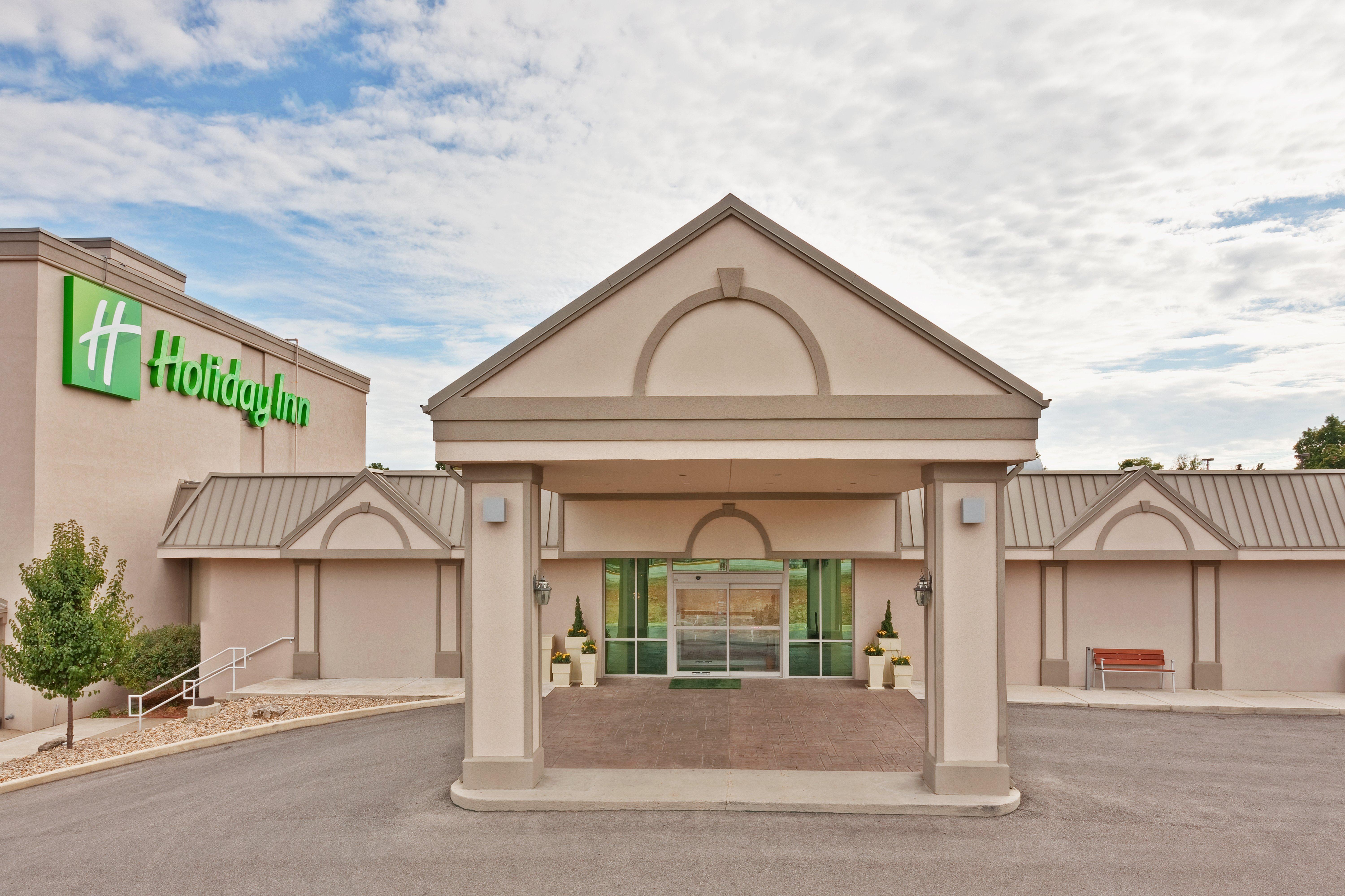 Holiday Inn Bloomington-University Area By Ihg Exteriör bild
