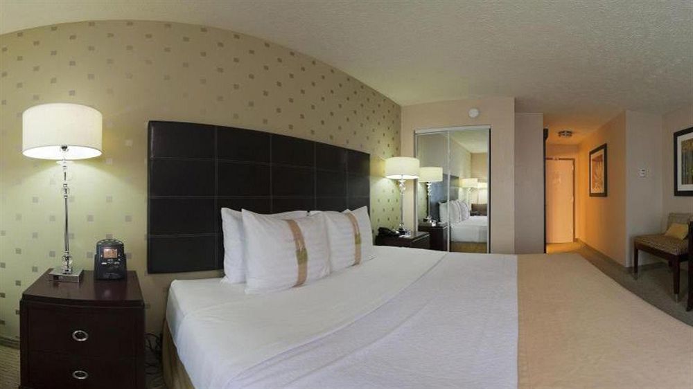 Holiday Inn Bloomington-University Area By Ihg Exteriör bild